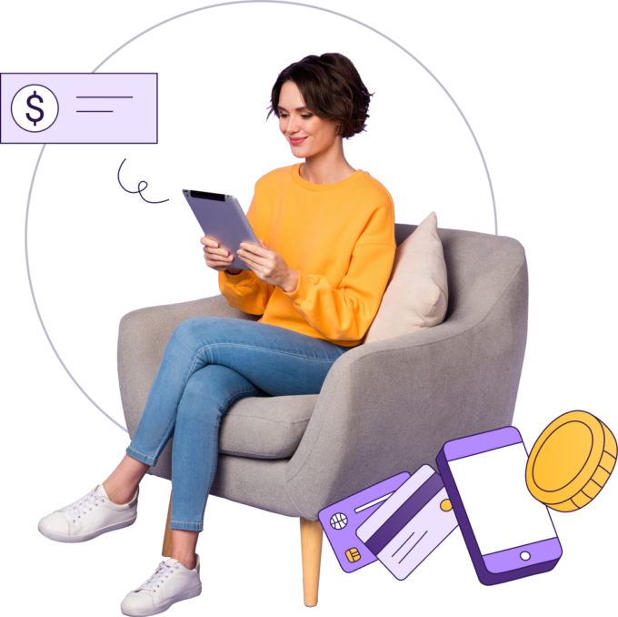 Une jeune femme assise dans un fauteuil, cherchant sur sa tablette la solution à ses problèmes d’endettement.
